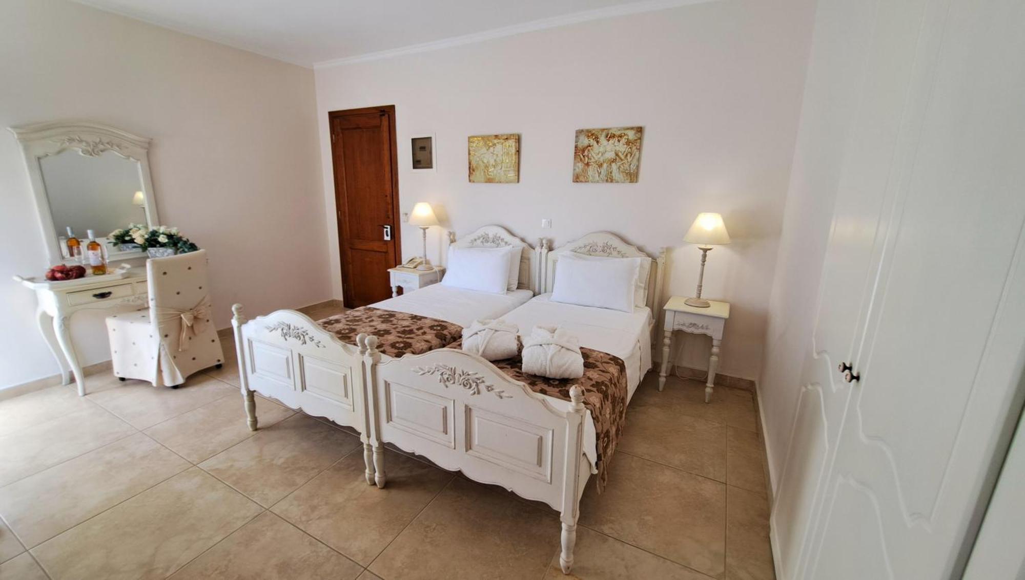Hotel Astron Princess Kerpe Dış mekan fotoğraf