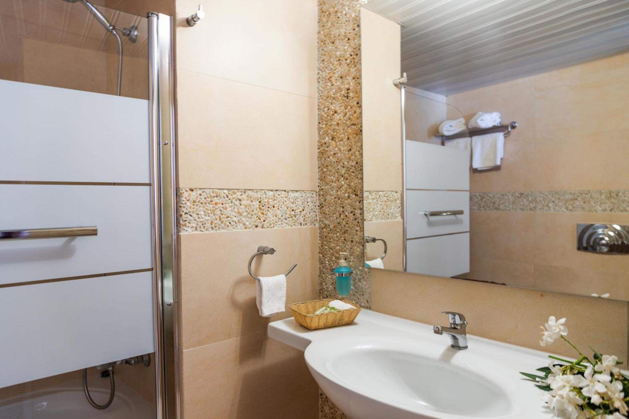 Hotel Astron Princess Kerpe Dış mekan fotoğraf